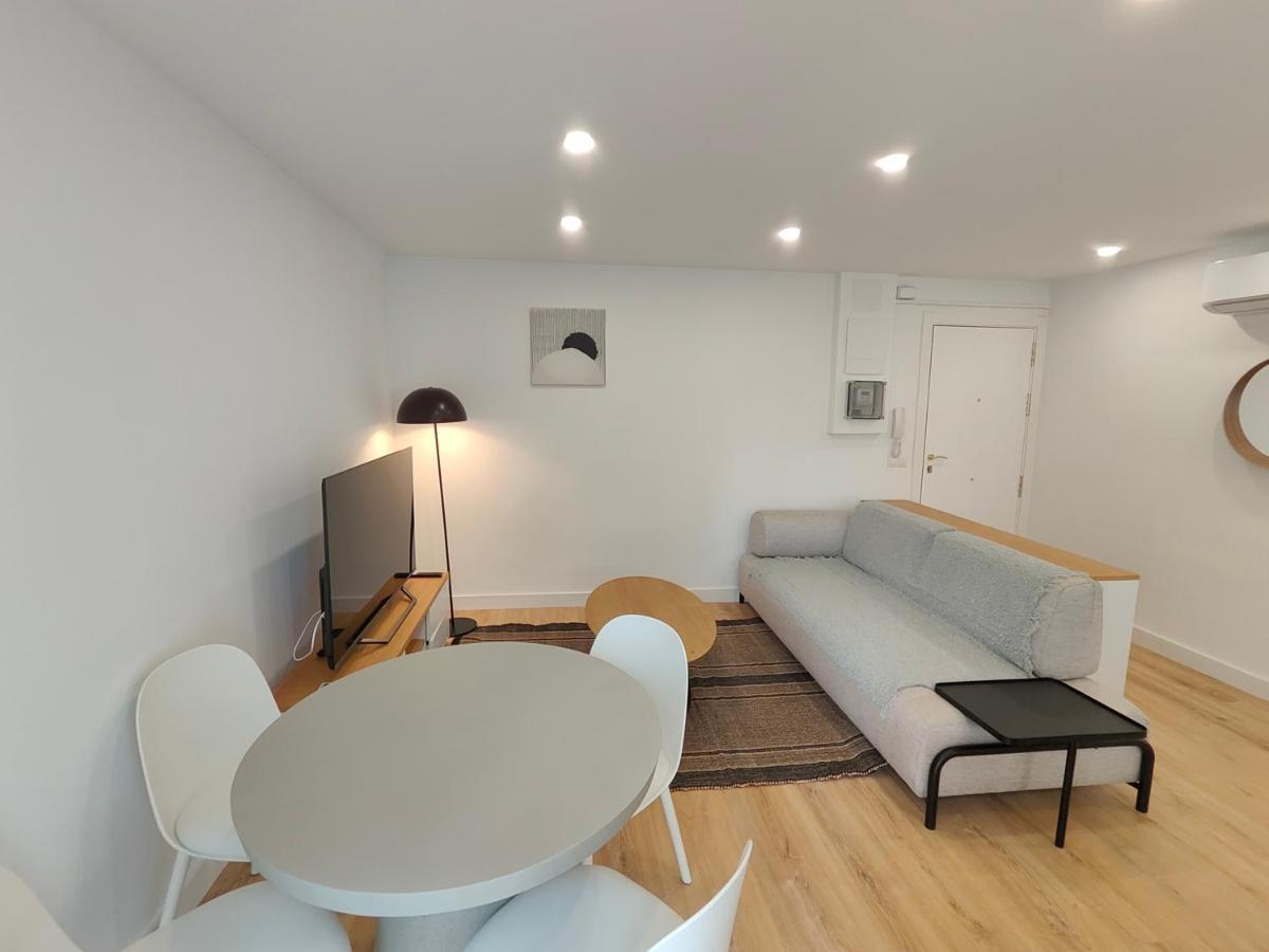 Fantastic Apartment Sant Adria Beach San Adrián de Besós Zewnętrze zdjęcie