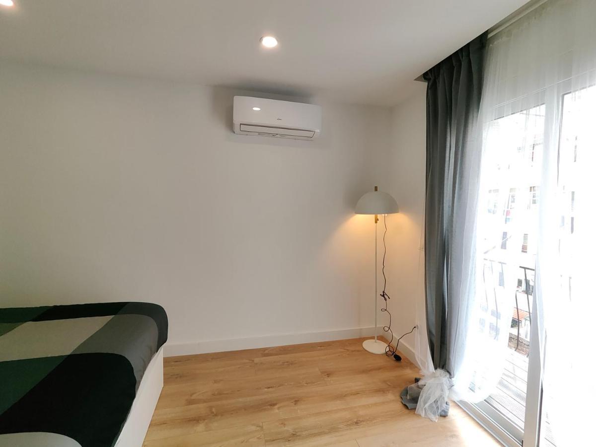 Fantastic Apartment Sant Adria Beach San Adrián de Besós Zewnętrze zdjęcie