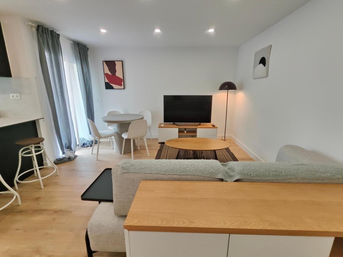 Fantastic Apartment Sant Adria Beach San Adrián de Besós Zewnętrze zdjęcie